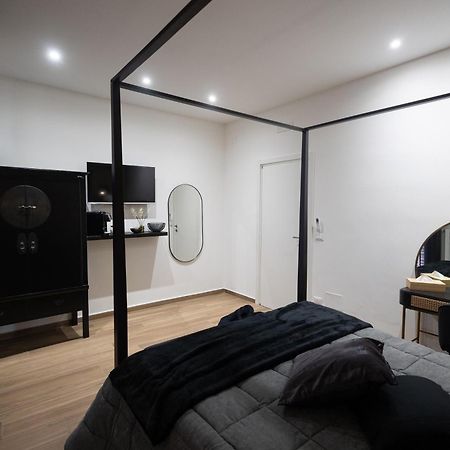 Отель Effedi Loft Барлетта Экстерьер фото