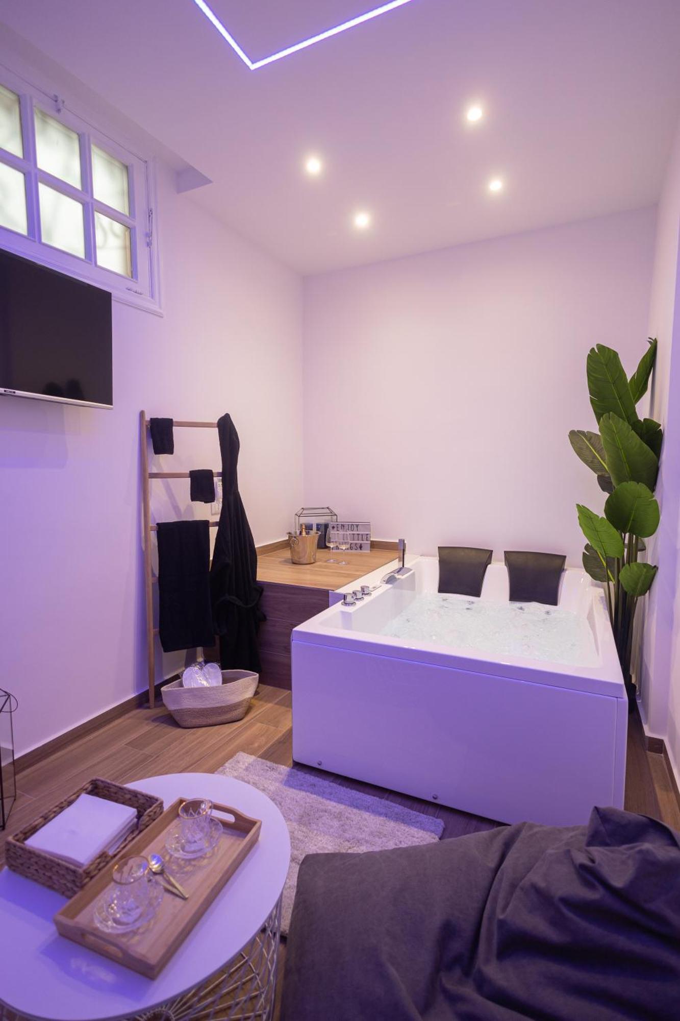 Отель Effedi Loft Барлетта Экстерьер фото