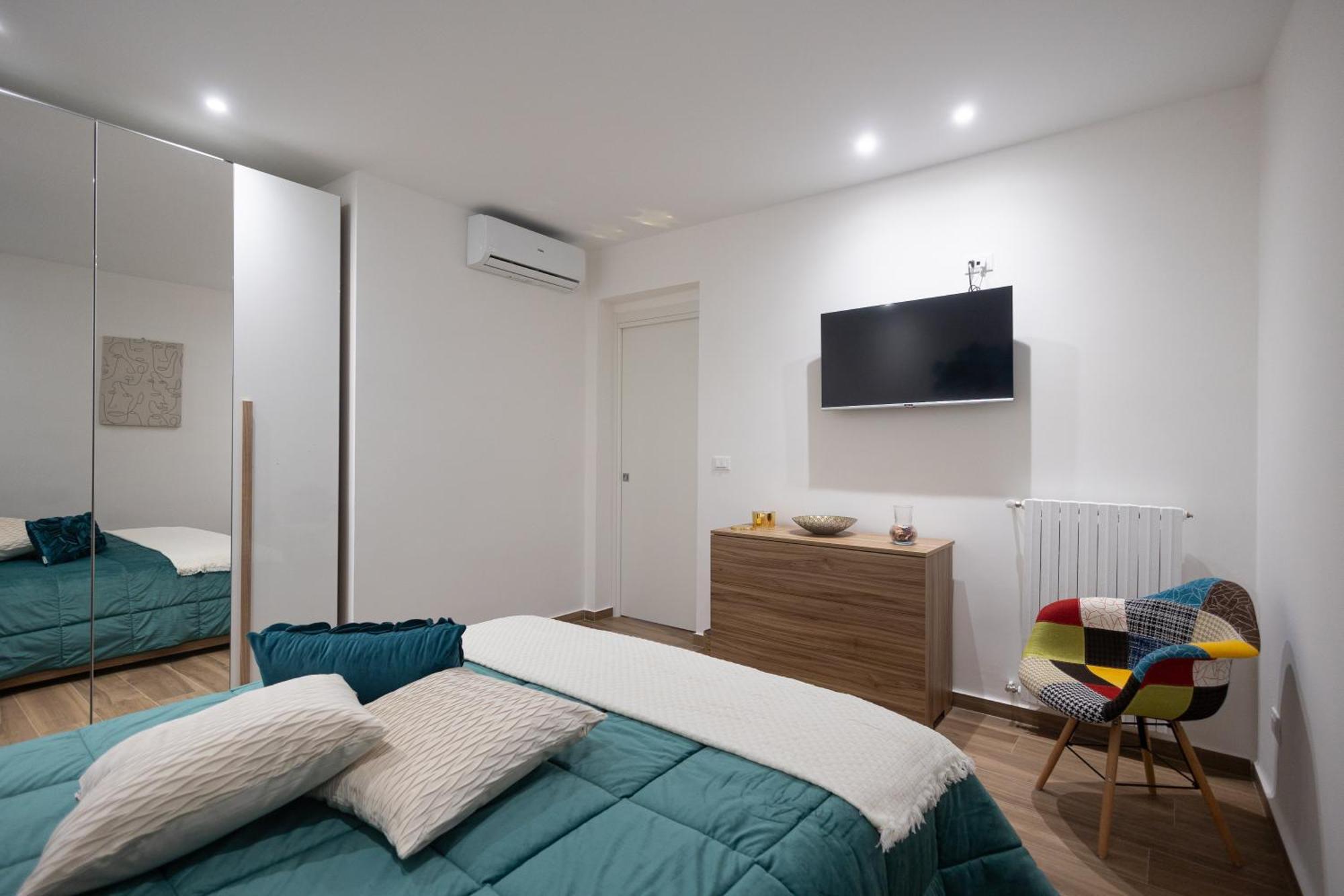 Отель Effedi Loft Барлетта Экстерьер фото